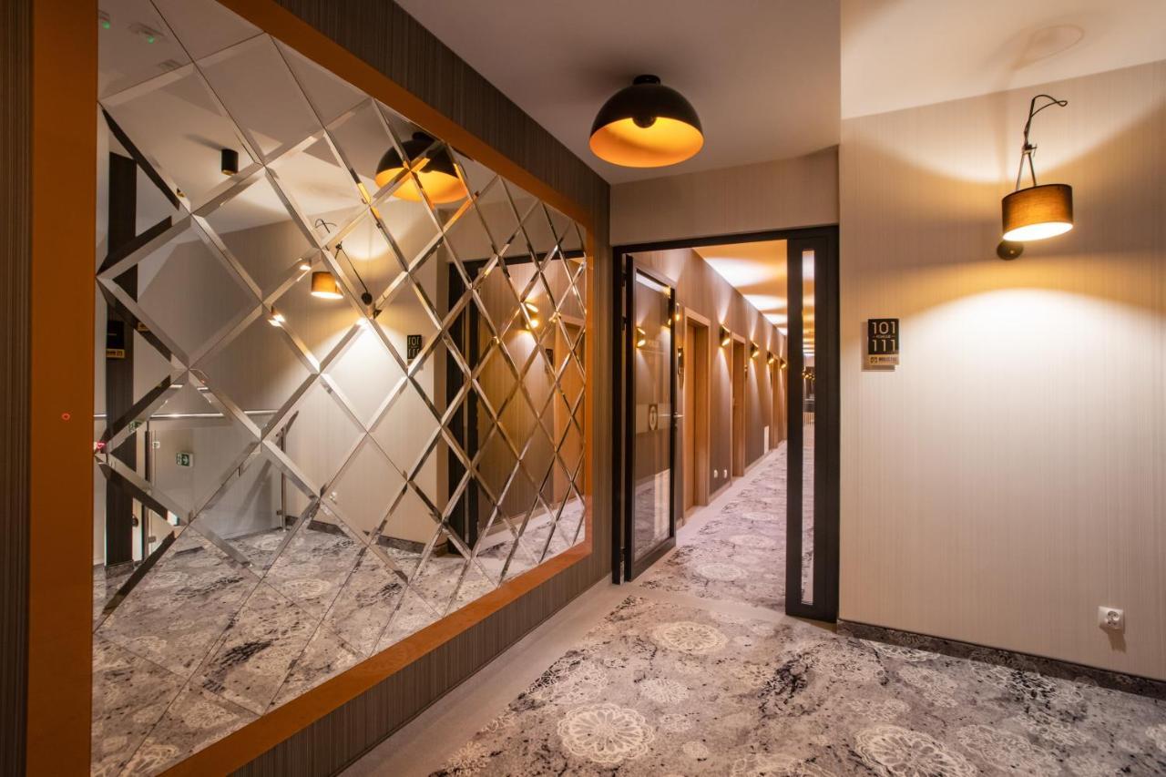Holistic Otel Solec-Zdrój Dış mekan fotoğraf